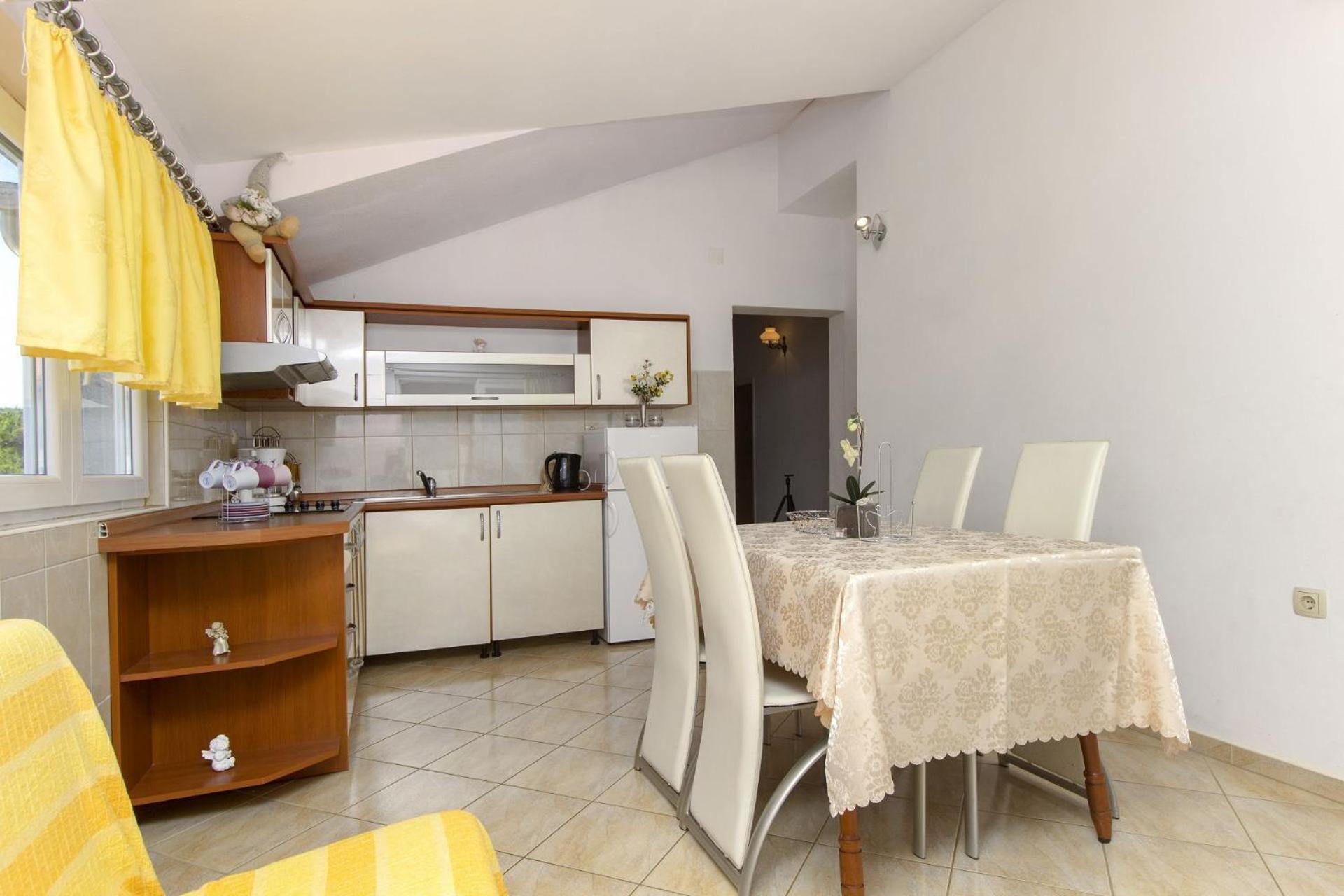 Apartments Vince プリモシュテン エクステリア 写真